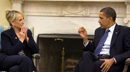 Obama sues Arizona over immigration